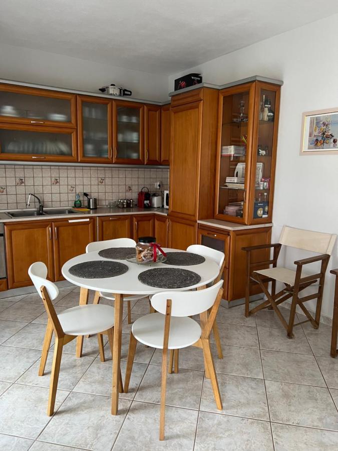 Apartment Efi Nea Peramos  Exterior photo